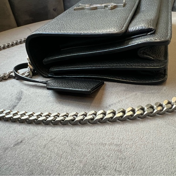 Yves Saint Laurent Sunset grained crossbody bag - Picture 8 of 15